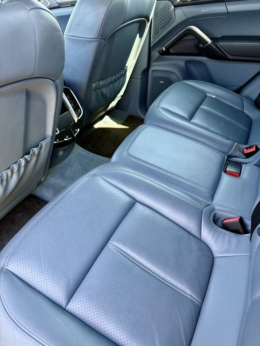 Porsche Cayenne 3.0 d