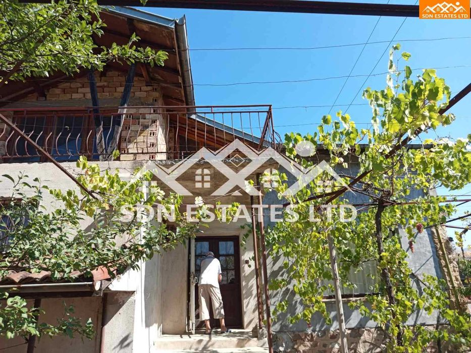 Продава се Къща в Дунавци - 130 кв.м за 549 €/кв.м - Снимка #2