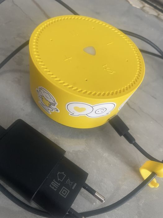 Продам умную колонку алису