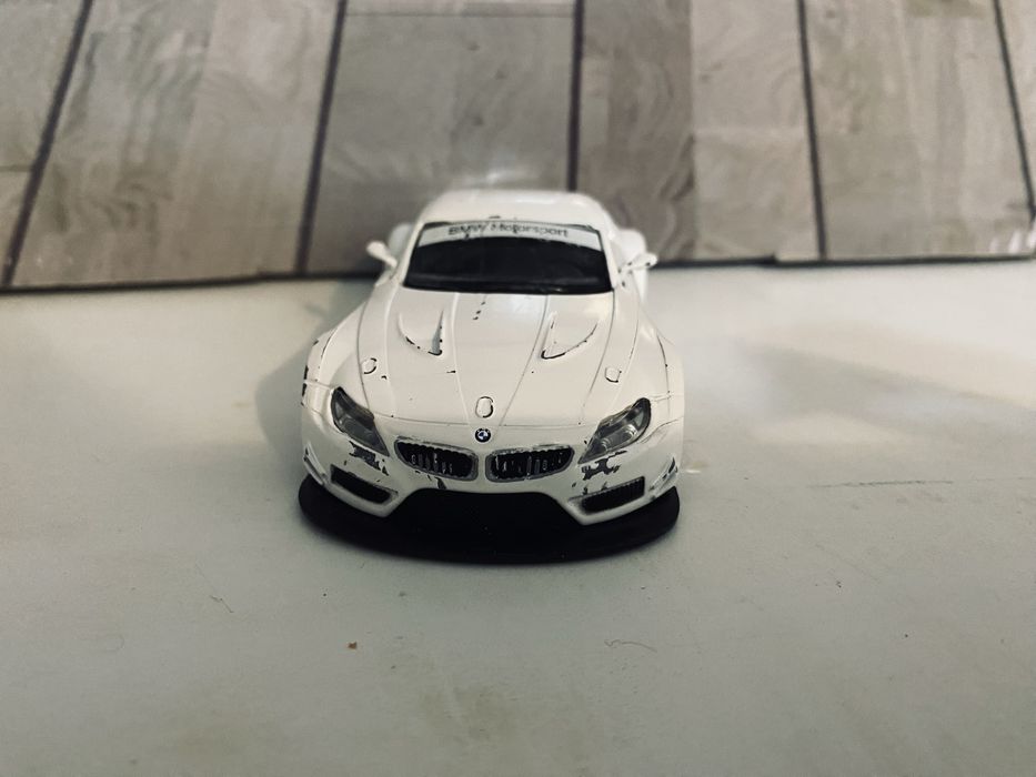 Коллекционные модели машин BMW Z4 GT3 (E89).