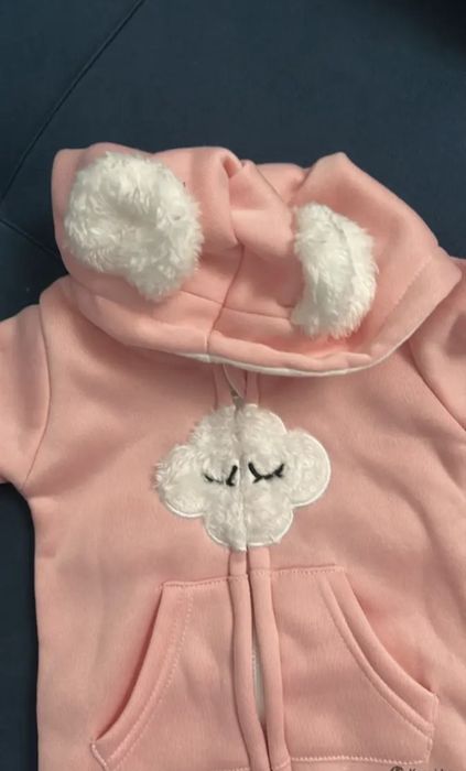 Продам новый тепленький ромпер.