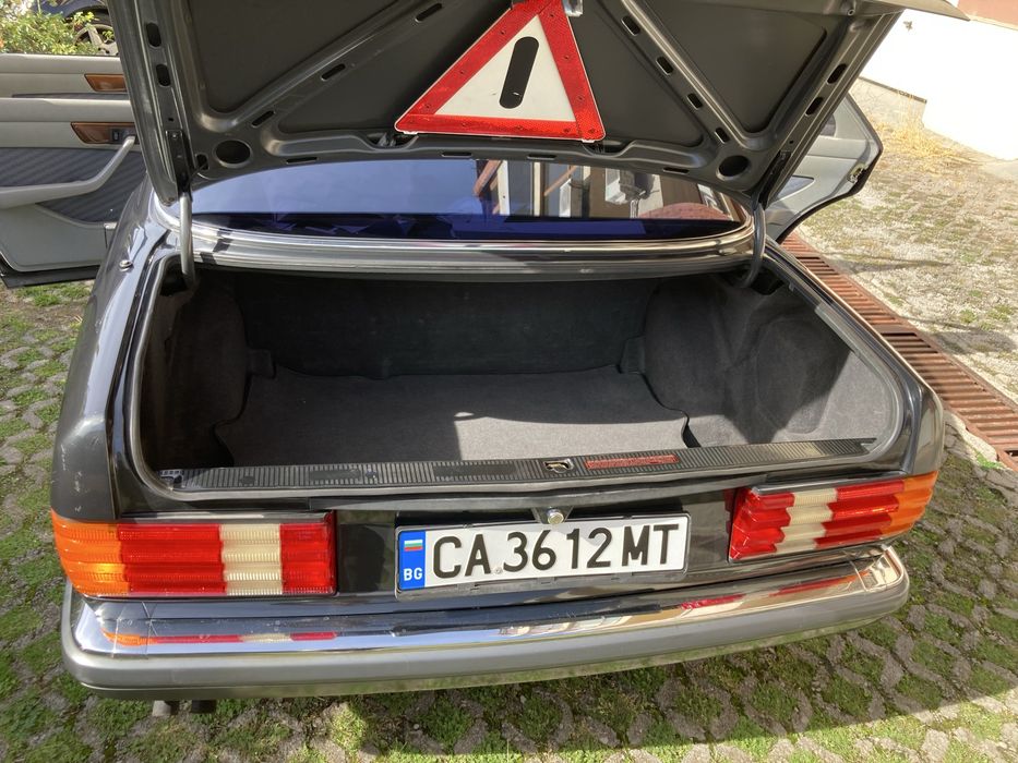 Mercedes W126 260SE 1989 пура