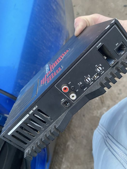 Продам усилитель италия mosconi