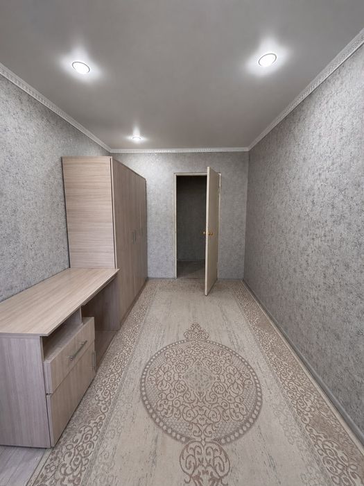 Продаётся 2 комн в центре, Диана