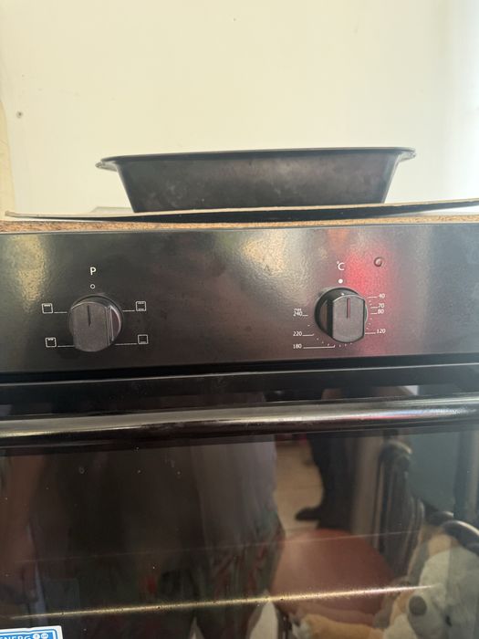Vand cuptor electric