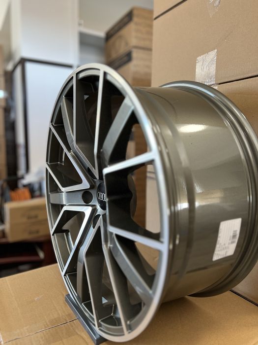 Jante Noi R19 sport pentru Audi A4 A5 A6 A7 A8 Q5 Q7