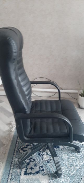 Кресло офисное идеал