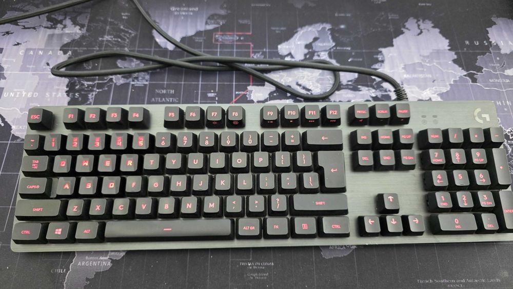 Logitech G413 Carbon