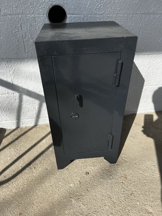 Seyf qulf kaliti bor rassiski