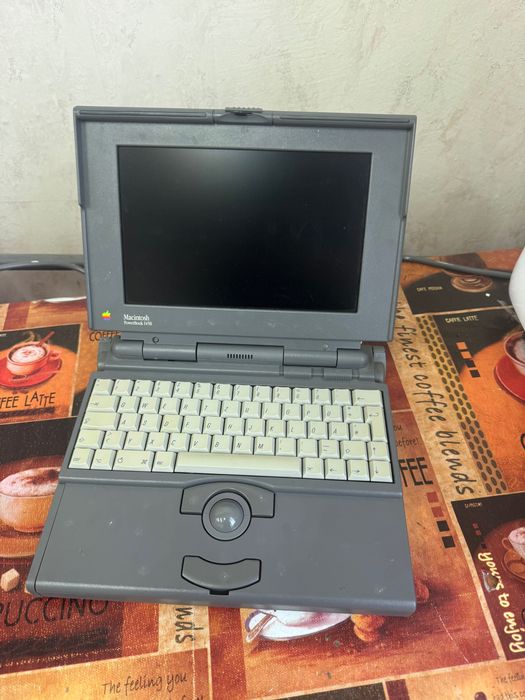 macintosh powerbook 145b