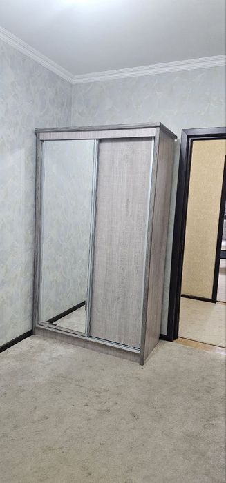 Sergili 5a da 3 xona ijaraga uy bor