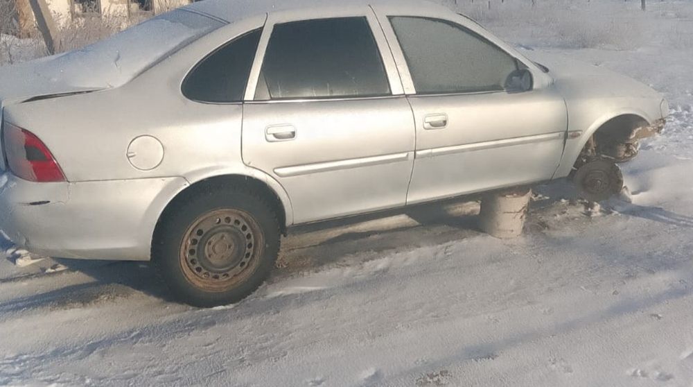 Продам машину...