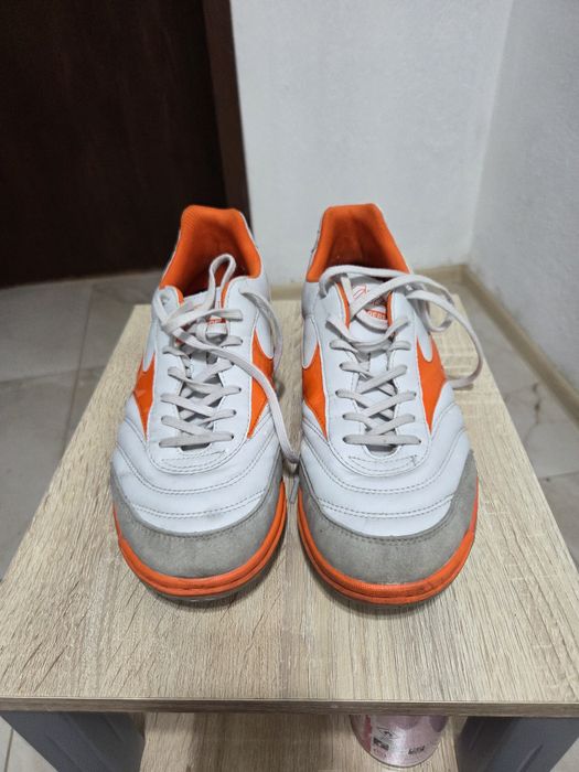 Мизуно Морелиа  класик 42,5 номер