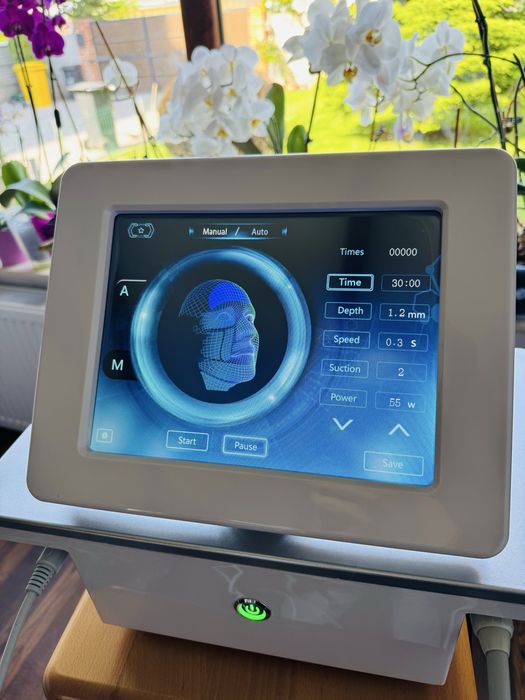 Aparat 2in1 Golden Microneedling RF Lifting Pinxel M+ Ciocan Rece