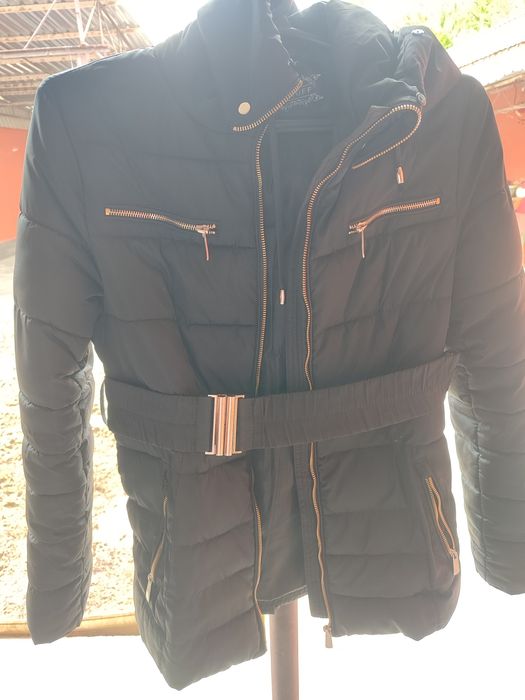 Продается женская куртка