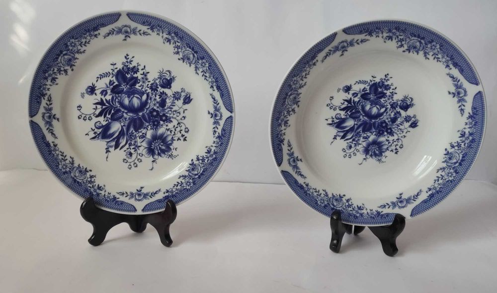 *Kahla* ГДР порцеланови чинии и купа