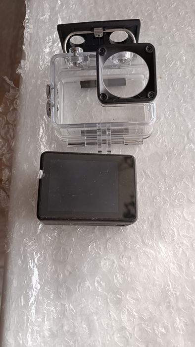 Продаётся Экшен камера. Новая.