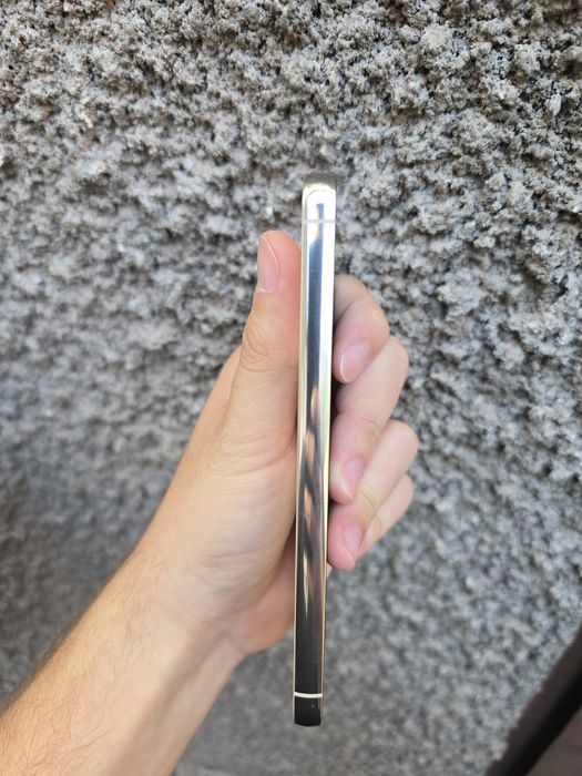 Samsunf Galaxy S23 10/10