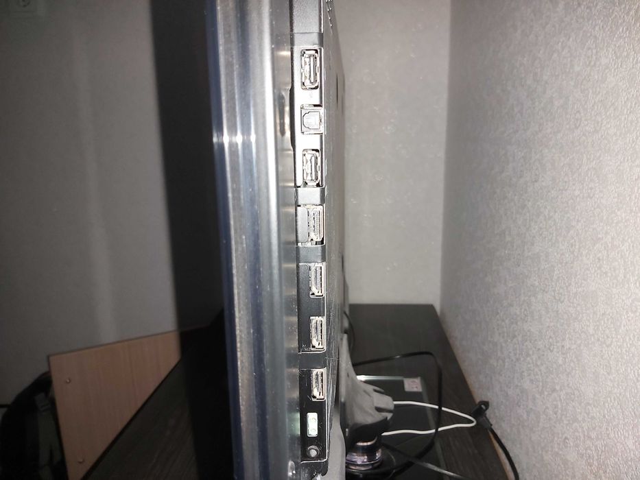 Телевизор Samsung