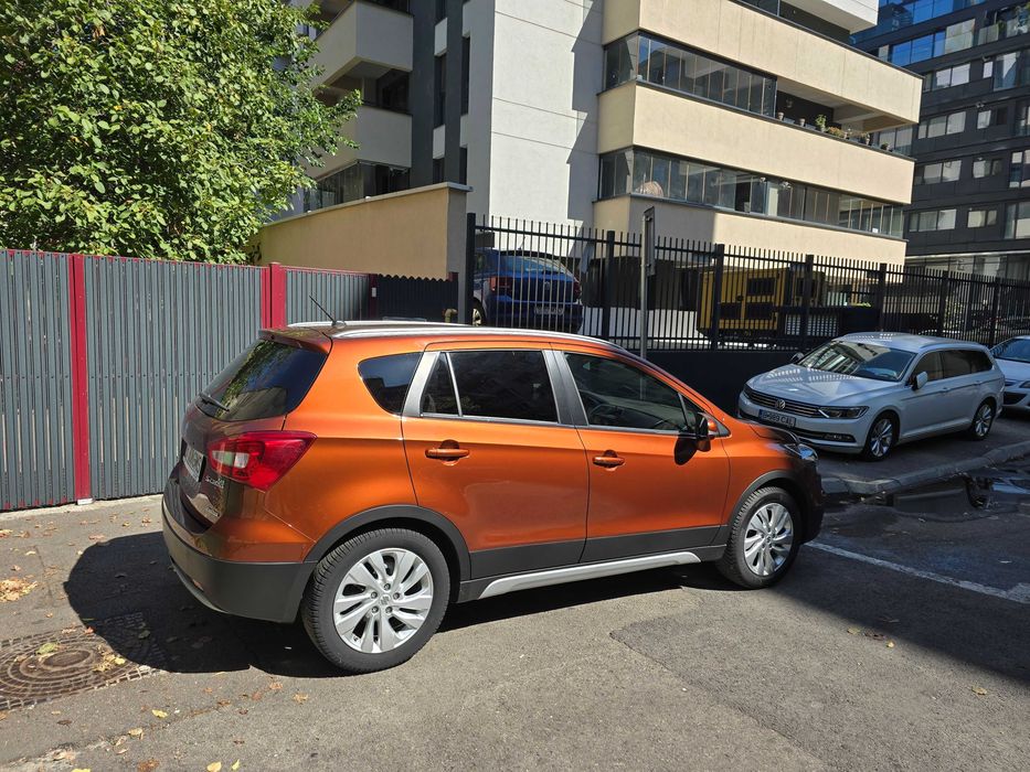 Suzuki SX4 S-Cross 4x4 AllGrip 140cp, impecabil, 2017, numai 60k Km, cu Casco si huse. Roți aliaj+ all season, revizie făcută. Non-hibrid!