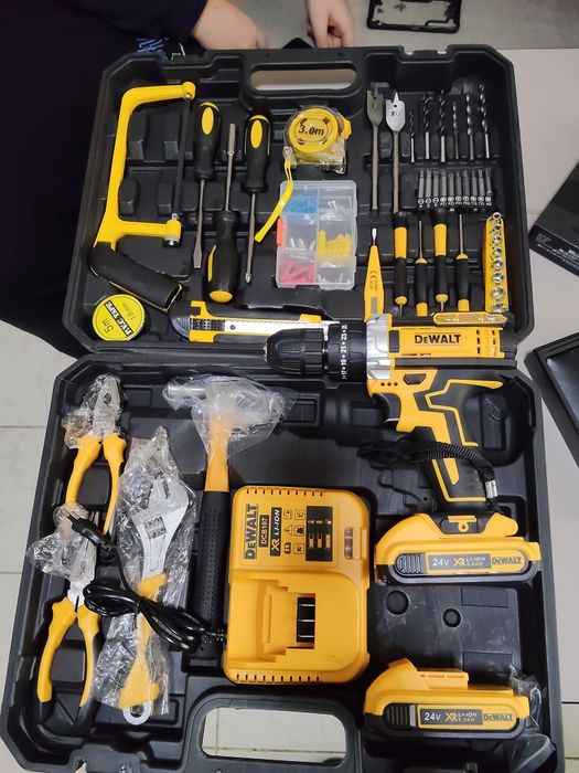 Trusa  autofiletanta  Dewalt