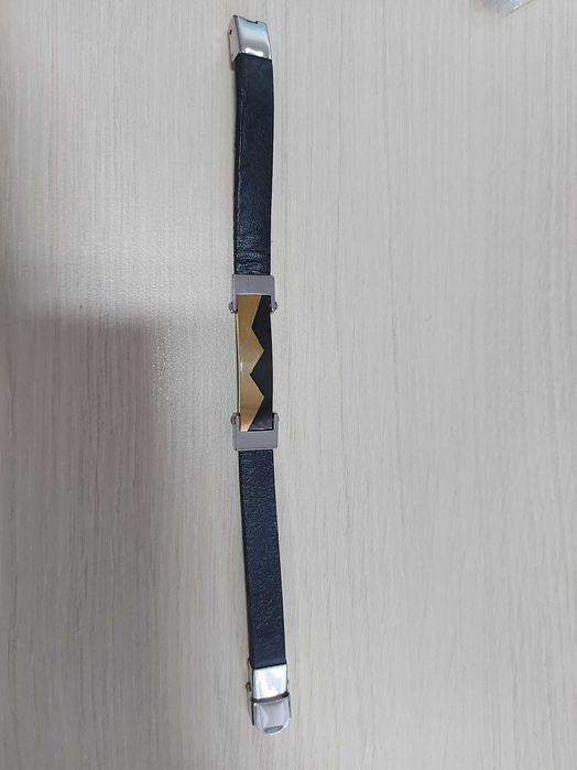 Кожена мъжка гривна