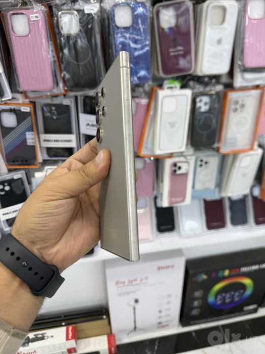 Samsung S24 Ultra 12/512G Karopka dakment