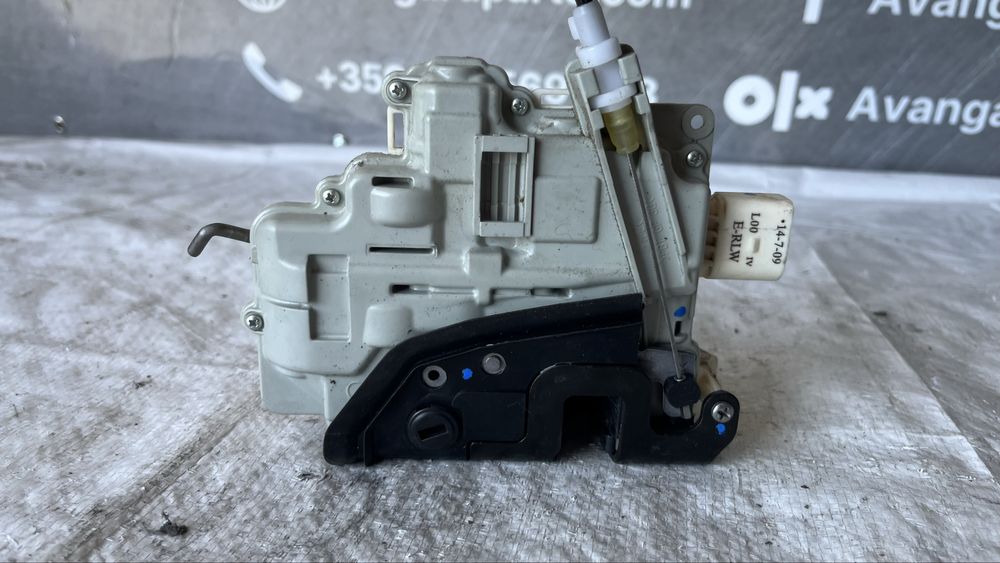 Задна лява брава Audi A6 C6 2005-