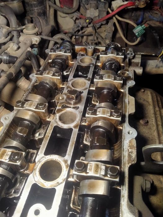 Продам ГБЦ на Мазду Кронос