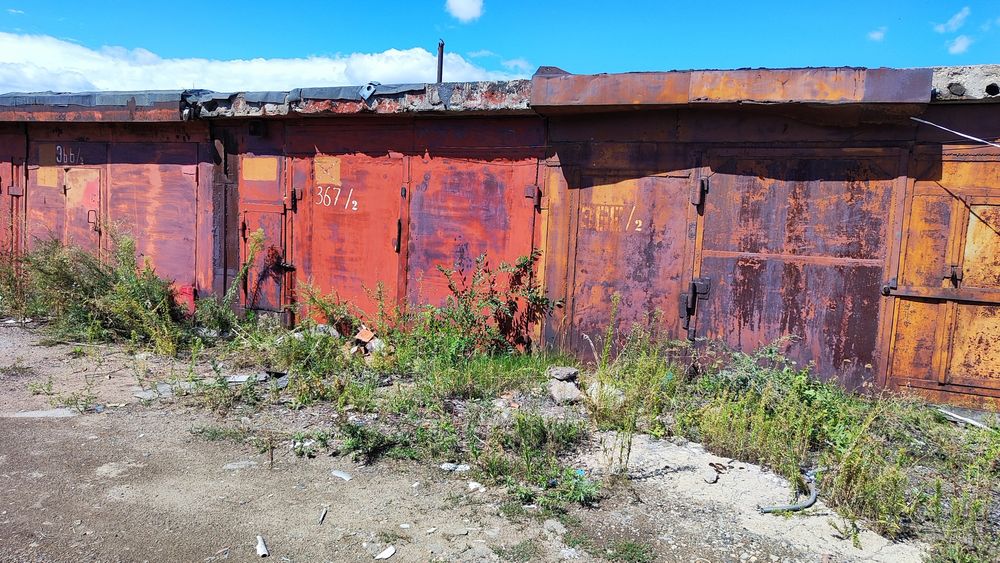 Продам гараж г/о"Достык"