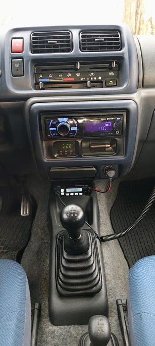 Vând Suzuki Jimny 4x4