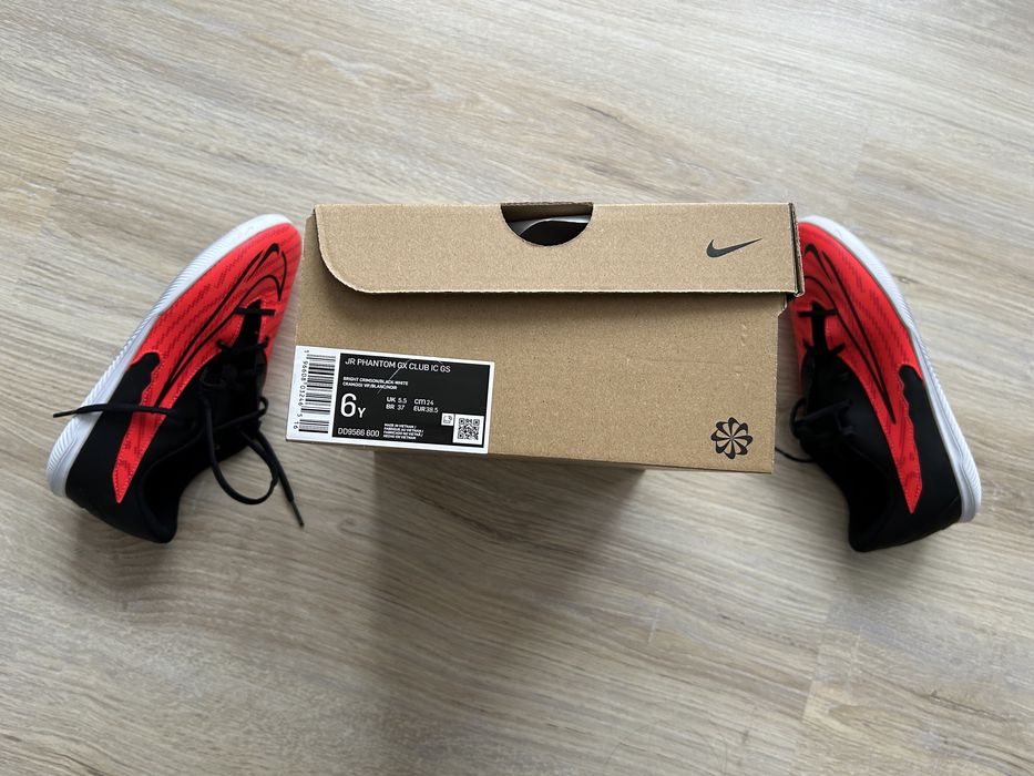 Ghete fotbal sala copii Nike