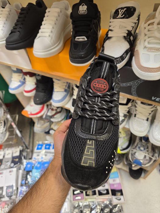 Adidasi versace chain reaction