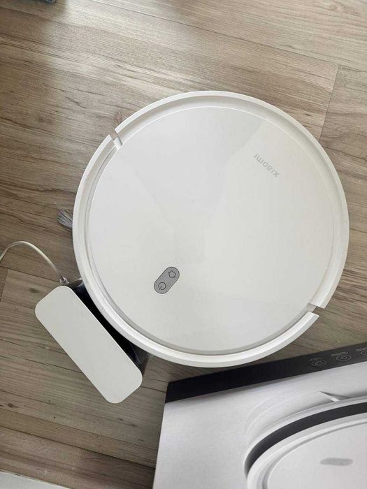 XIAOMI Robot Vacuum E10