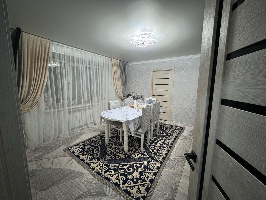 СРОЧНО продается 3х ком квартира