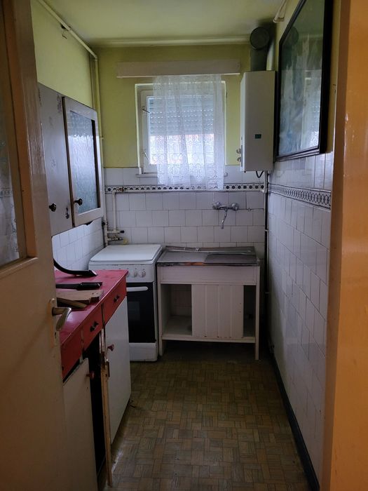 Vand apartament 3 camere