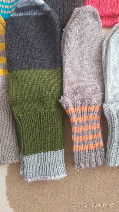 30 броя плетени чорапи дамски и мъжки