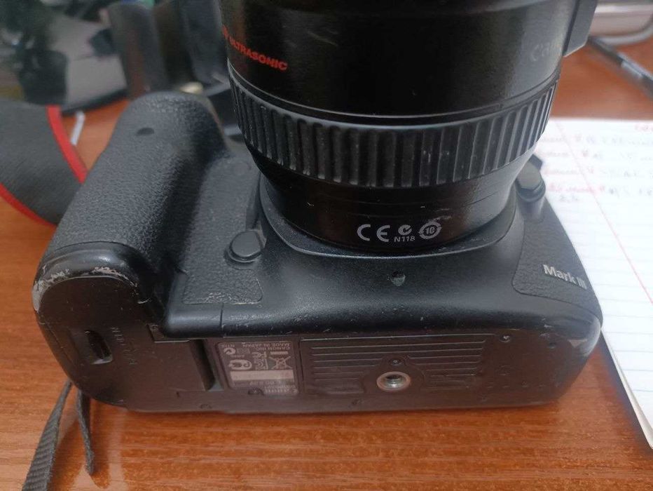 Фотоаппарат 5Д Марк 3