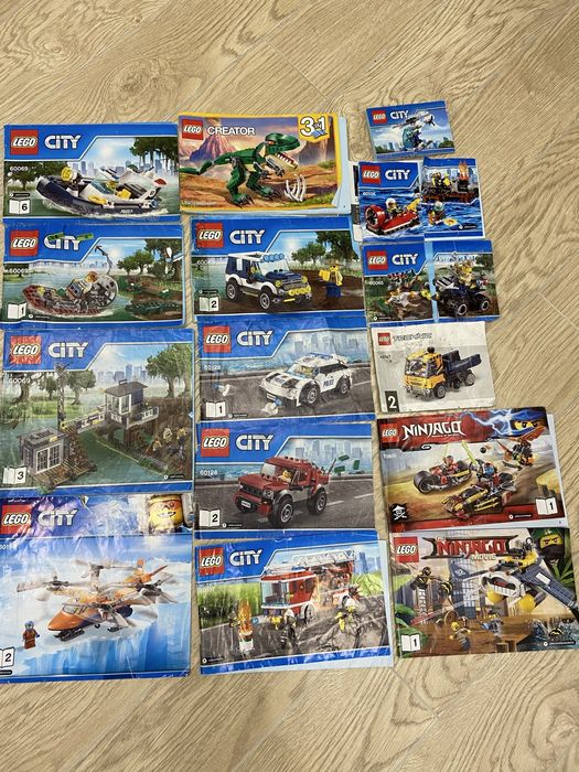 Продам конструктор лего