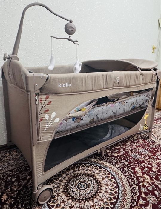 Kidilo манеж кроват сотилади