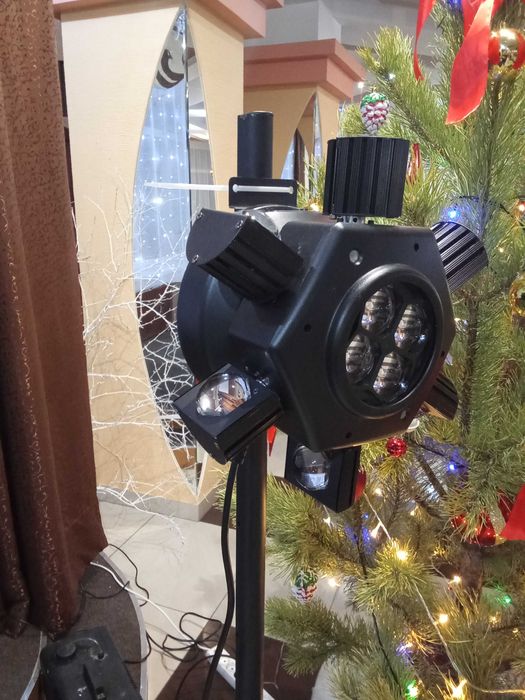 продам световые софиты и головы