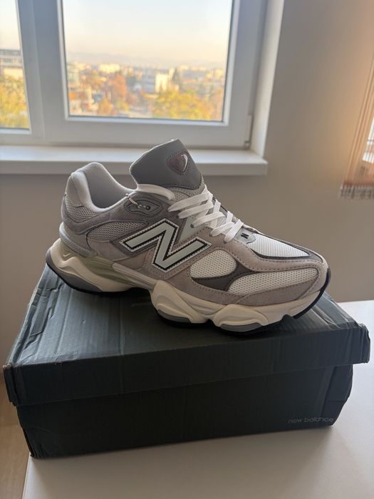 New Balance 9060 - 43 номер
