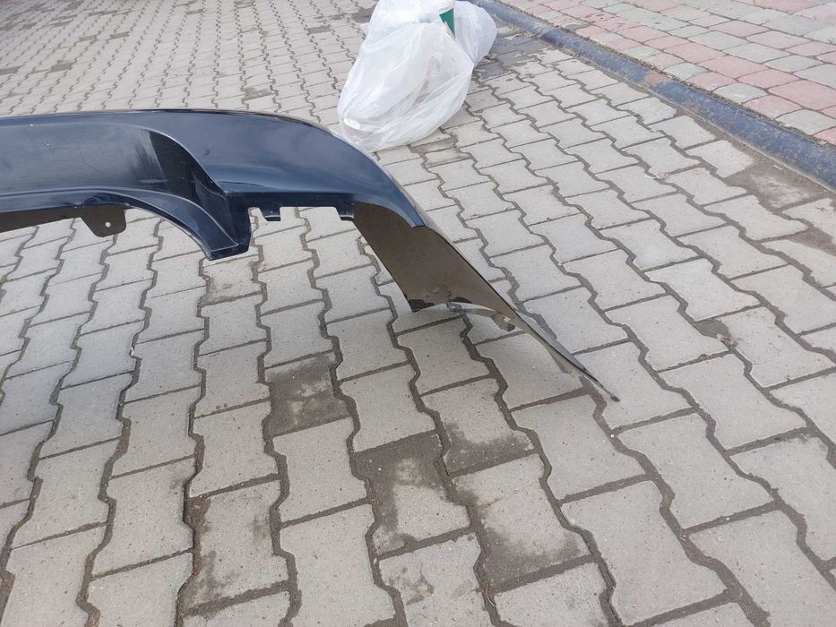 Продам задний бампер