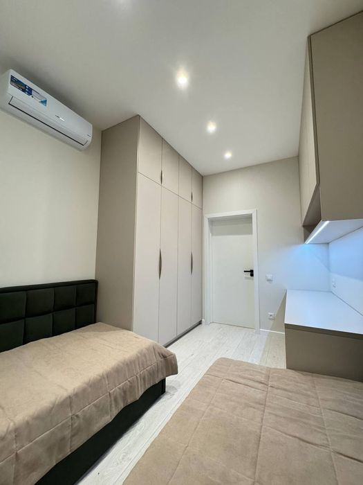 Продам 3/6/6  Бобура Яккасарайский РОВД Клубная Новостройка