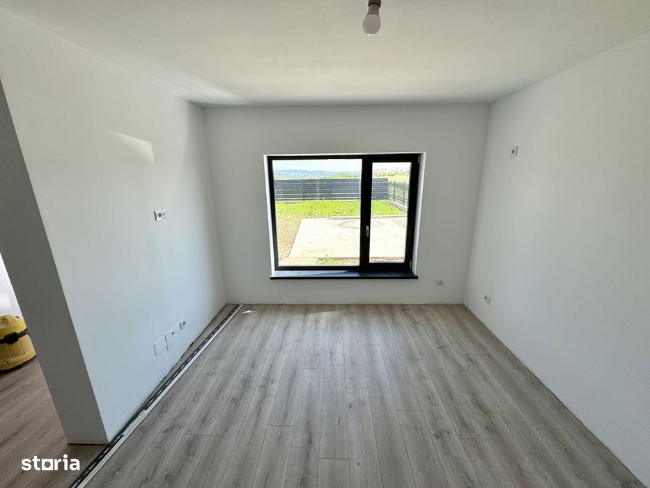 CANALIZARE!2 BAI!Incalz in pard.!Dressing!Casa 3 camere Lunca Cetatuii