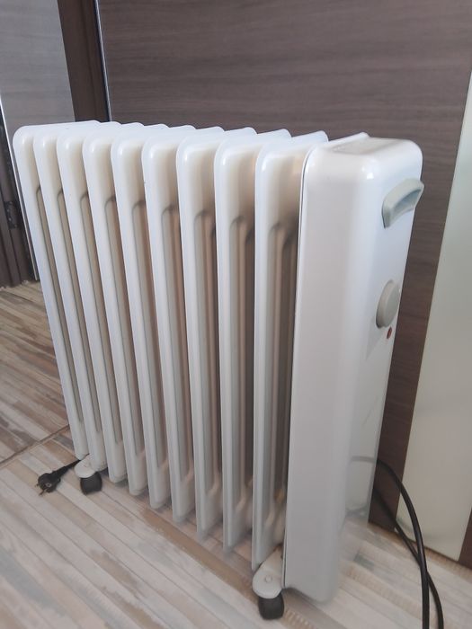 Радиатор масляный Веко 10 секций, бесшумный и безопасный, напольный.да