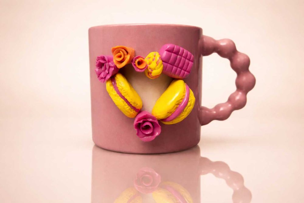 Ръчно декорирани чаши.