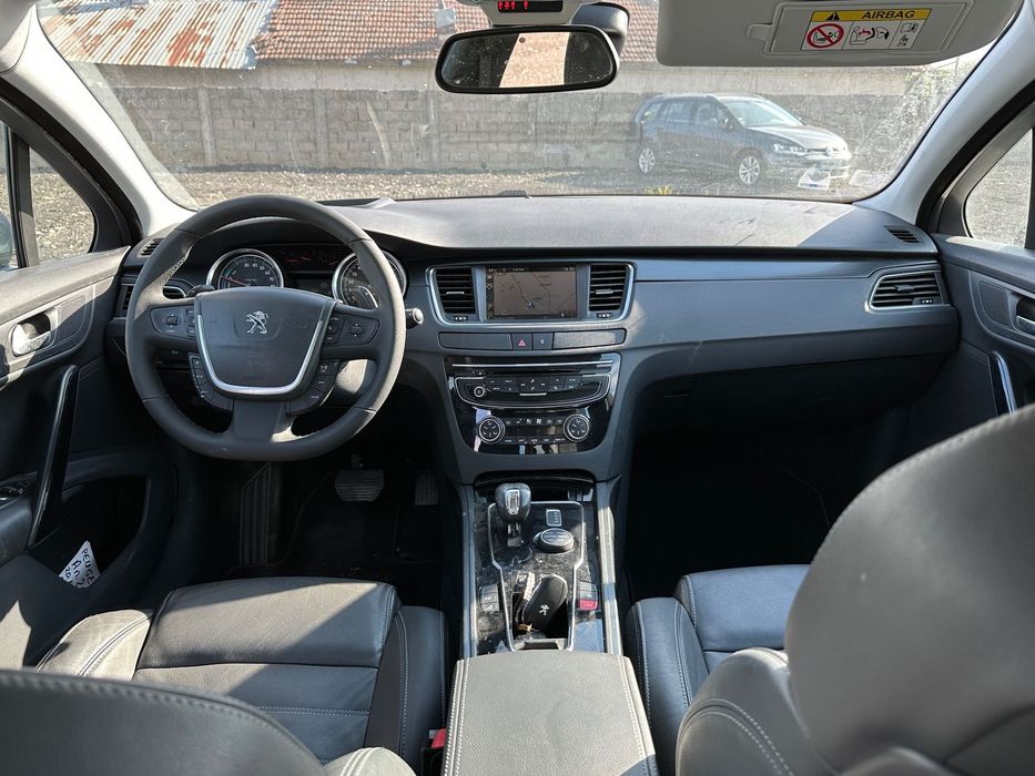 Peugeot 508 Hybrid4 7300€