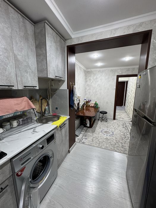 Продается 4х комнатная квартира в микрорайоне Самарканд.Своя!