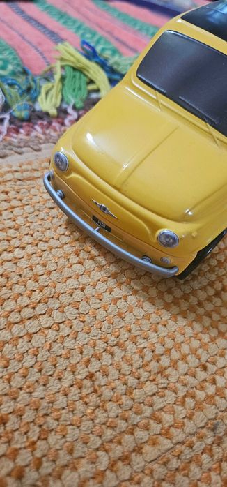 masina de tabla fiat 500 depozitare colectie jucarie